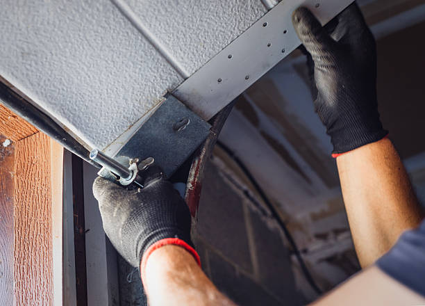 Reliable Garage Door Panel Replacement contractor in Mounds View, MN by Garage Doors Repair Pro